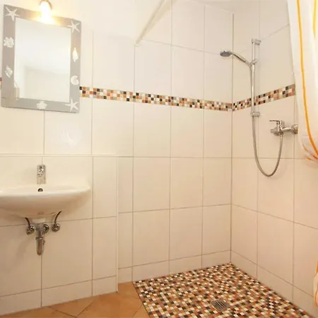 Haus Undine 01 *